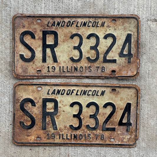 Photo of a 1978 Illinois License Plate Pair Auto Tag Garage Decor Vintage SR 3324 with original patina