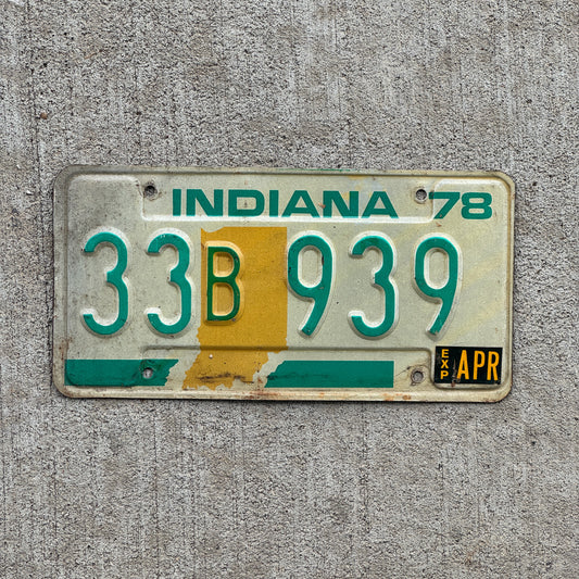 Photo of a 1978 Indiana License Plate Auto Tag Garage Decor Vintage 33 B 939 with original patina