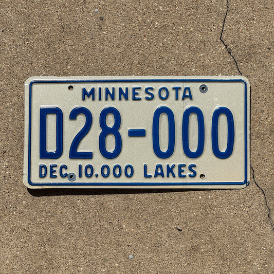 Photo of a 1978 Minnesota Dealer License Plate Auto Tag 2 Garage Decor Repeat Repeating D 28000