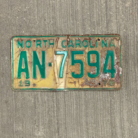 Photo of a 1978 North Carolina Commercial License Plate Auto Tag Garage Decor Vintage Truck AN 7594 with original patina