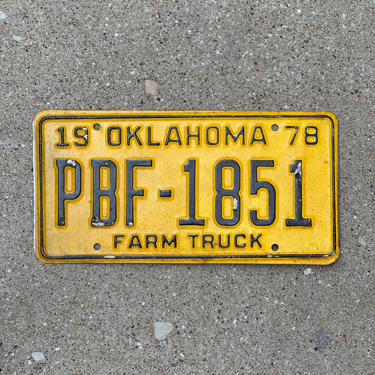 Photo of a 1978 Oklahoma Farm Truck License Plate Auto Tag Garage Decor Vintage PBF 1851
