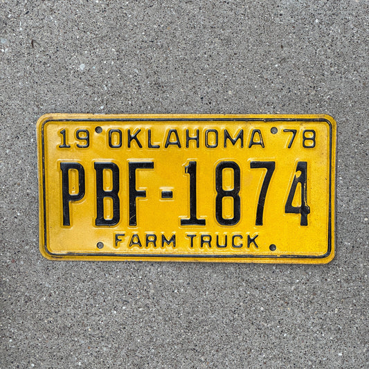 Photo of a 1978 Oklahoma Farm Truck License Plate Auto Tag Garage Decor Vintage PBF 1874