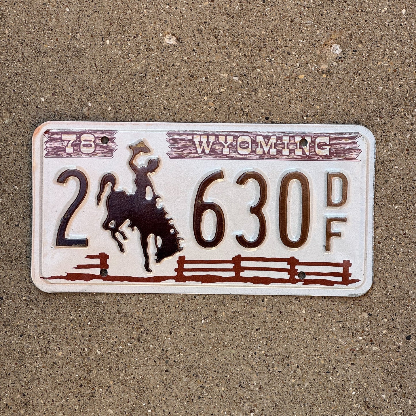 Photo of a 1978 Wyoming License Plate Auto Tag Garage Decor Vintage 2 630 DF