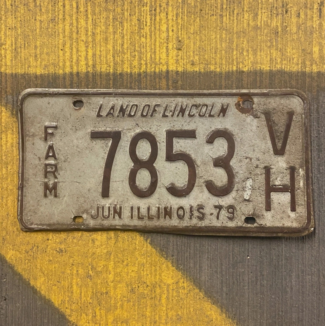 Photo of a 1979 Illinois Farm License Plate Auto Tag Garage Decor Vintage 7853 VH