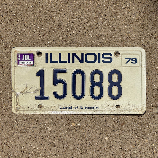 Photo of a 1979 Illinois License Plate Auto Tag Garage Decor Vintage 15088