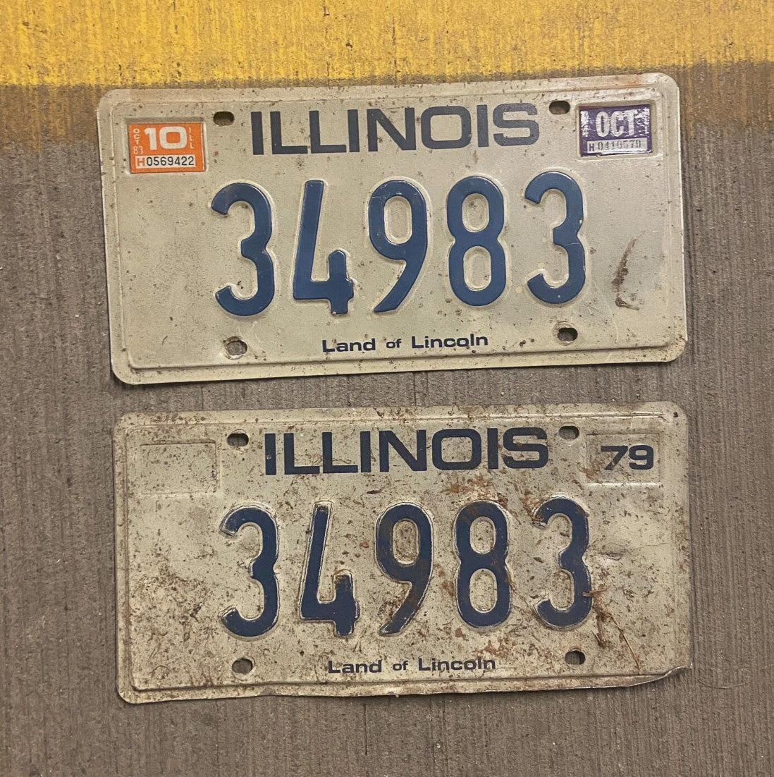 Photo of a 1979 Illinois License Plate Auto Tag Garage Decor Vintage 34983