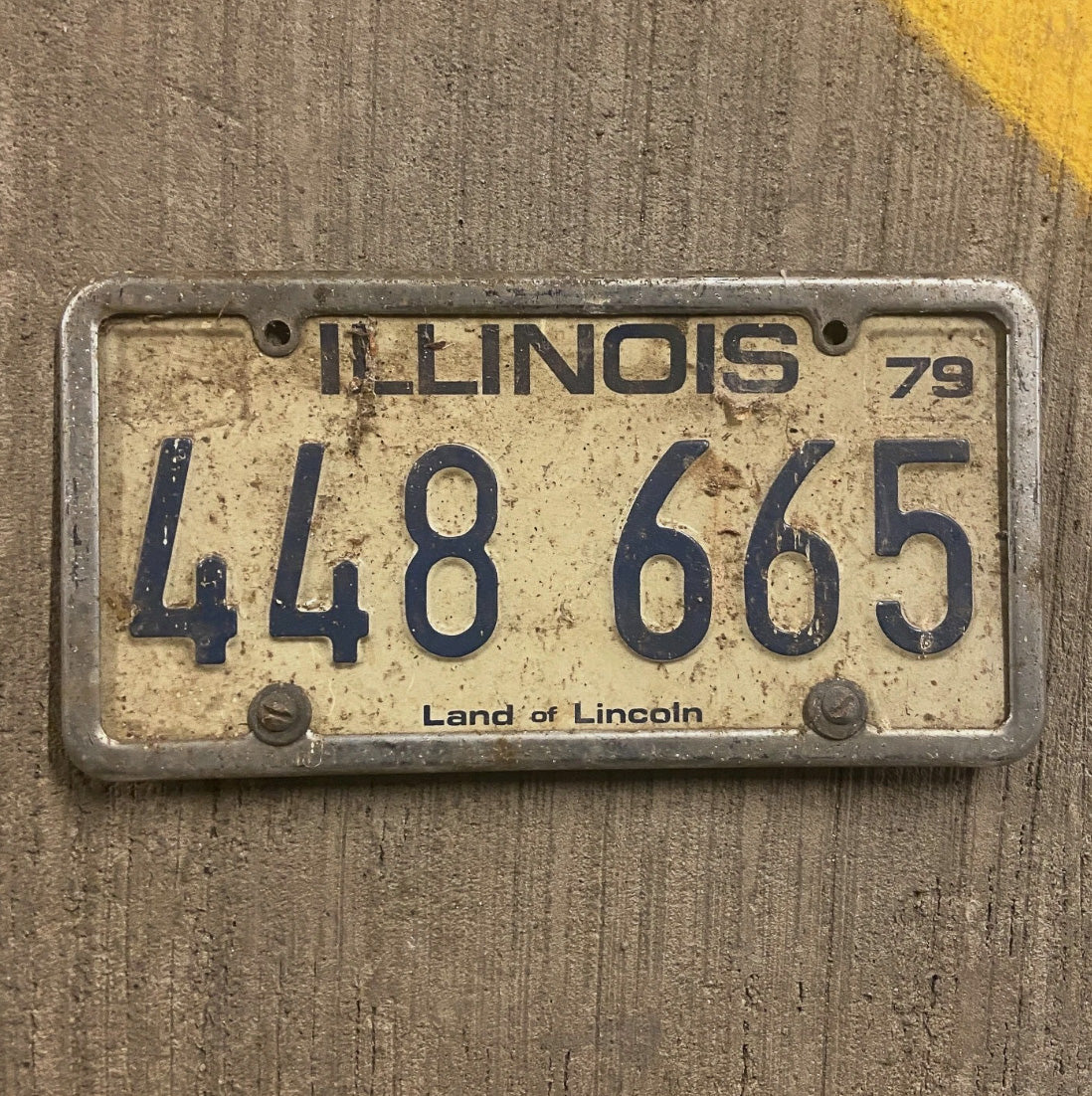 Photo of a 1979 Illinois License Plate Auto Tag Garage Decor Vintage 448 665