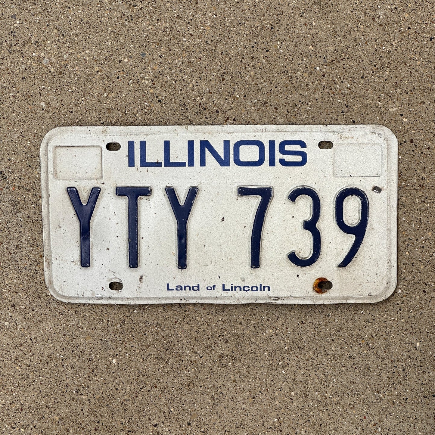 Photo of a 1979 Illinois License Plate Auto Tag Garage Decor Vintage YTY 739
