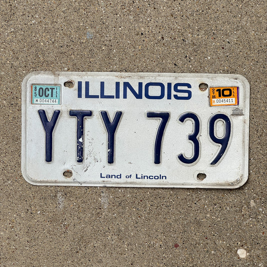 Photo of a 1979 Illinois License Plate, number YTY 739
