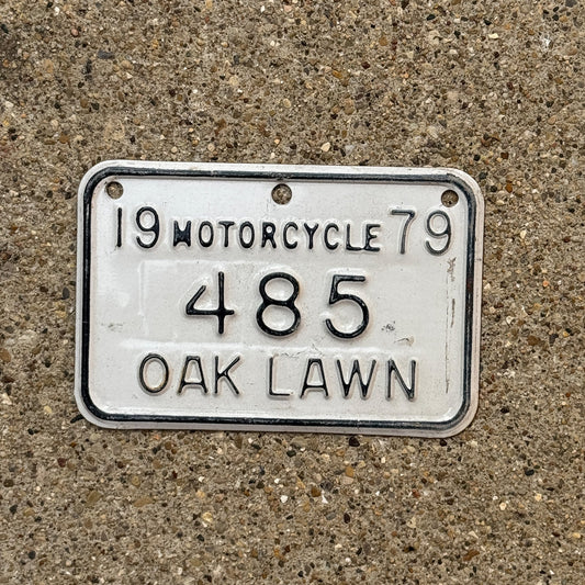 Photo of a 1979 Illinois Motorcycle Tax Tag Auto Tag Garage Decor Vintage Oak Lawn 485