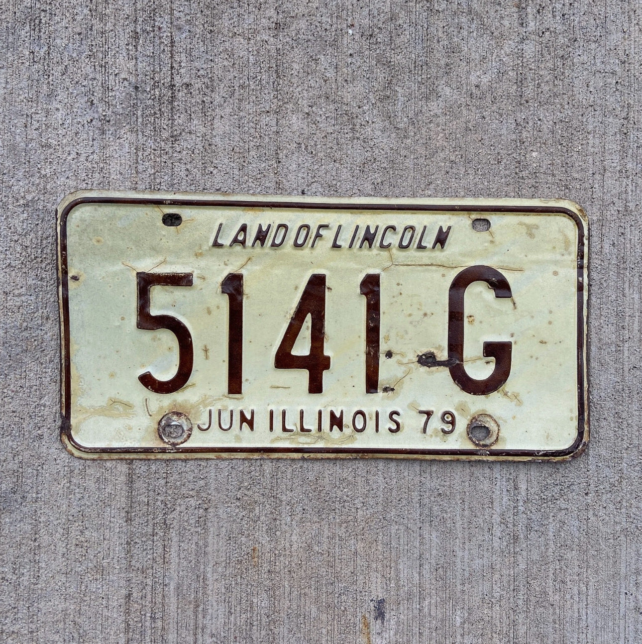 Photo of a 1979 Illinois Truck License Plate Auto Tag Garage Decor Vintage 5141 G with original patina