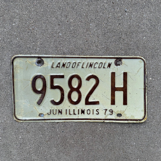 Photo of a 1979 Illinois TRUCK License Plate Auto Tag Garage Decor Vintage License Plate Auto Tag Garage Decor 9582 H