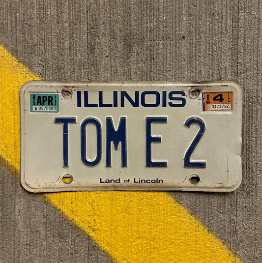 Photo of a 1979 Illinois Vanity License Plate Auto Tag Garage Decor Tommy Tom TOM E 2