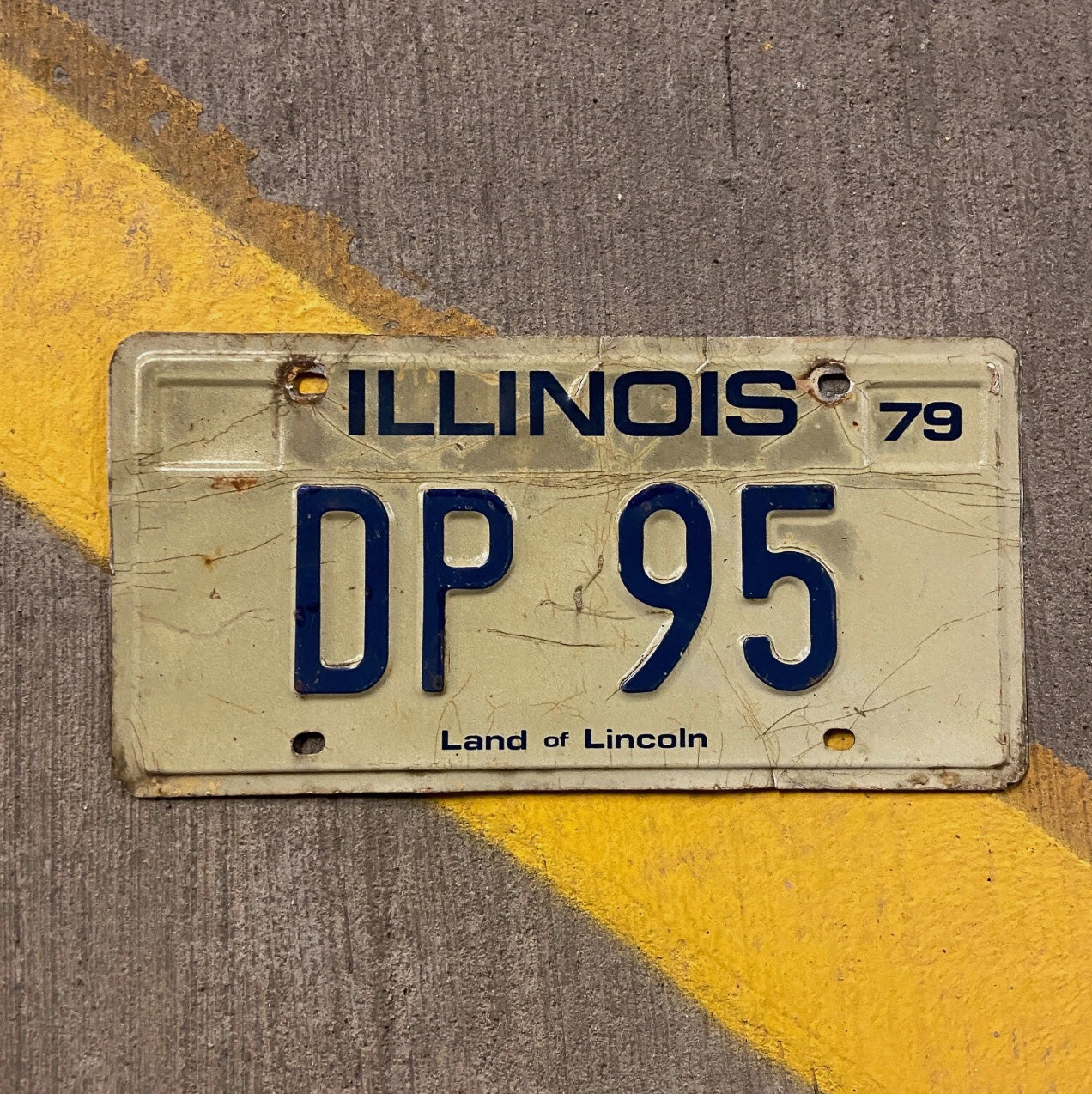 Photo of a 1979 Illinois Vanity License Plate Auto Tag Garage Decor Vintage DP 95 with original patina