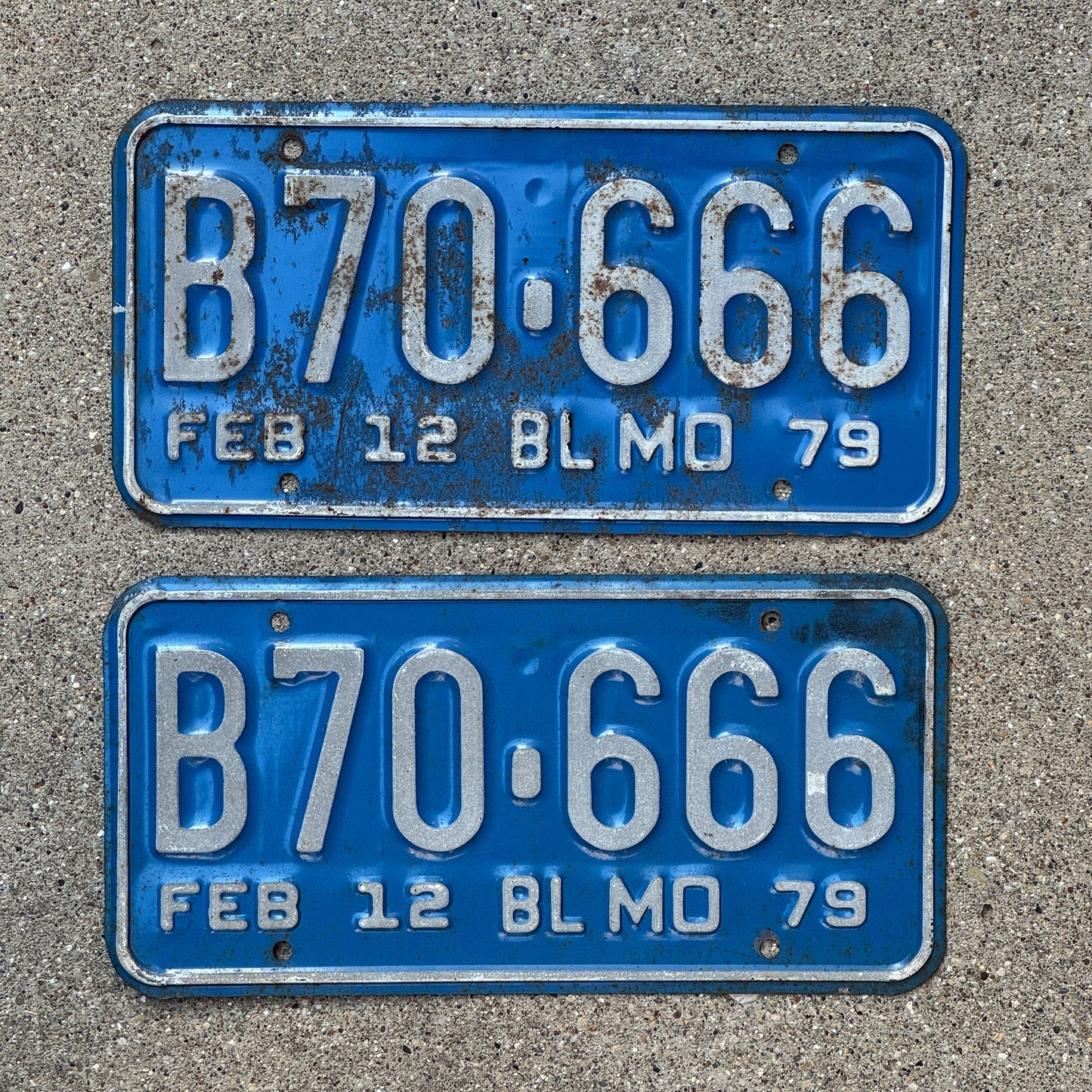Photo of a 1979 Missouri License Plate Pair Auto Tag Garage Decor Vintage Devil Evil Repeat B70 666