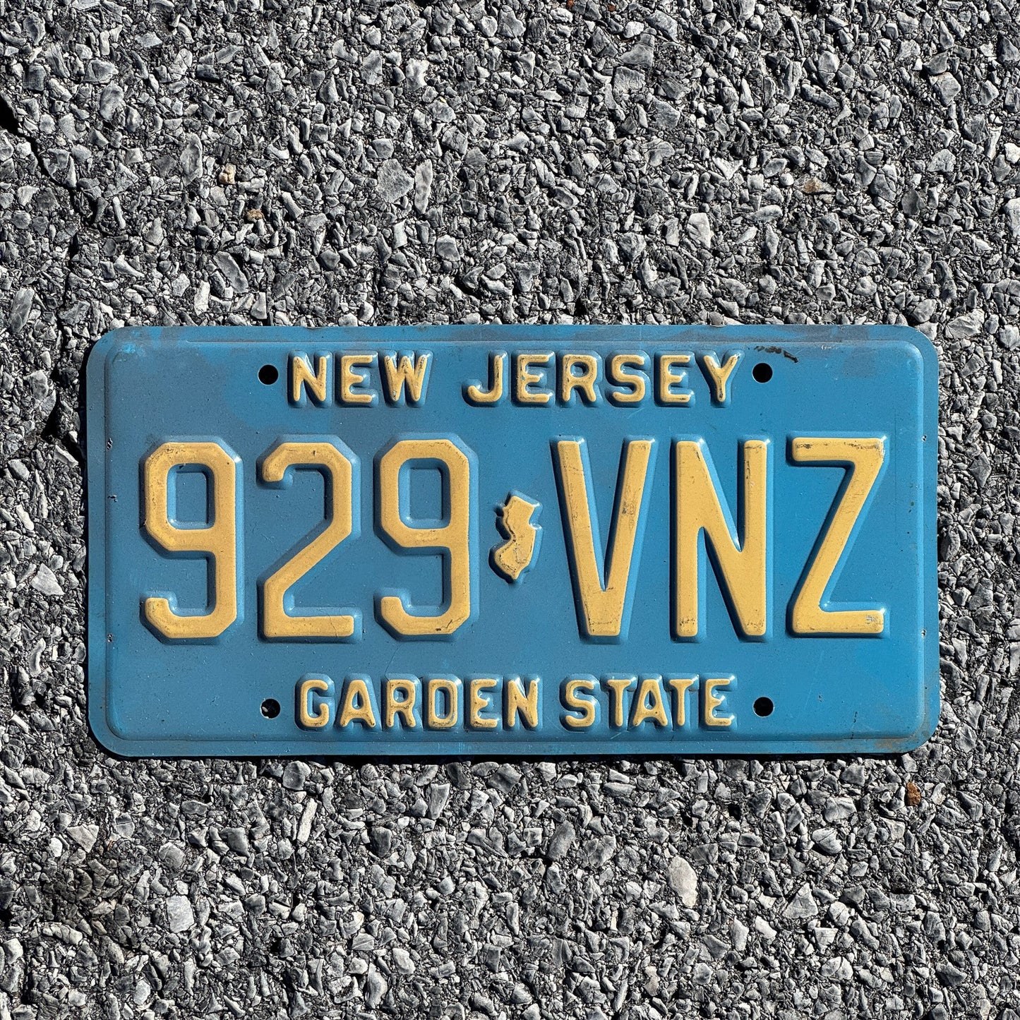 Photo of a 1979 New Jersey License Plate Auto Tag 2 Garage Decor 929 VNZ