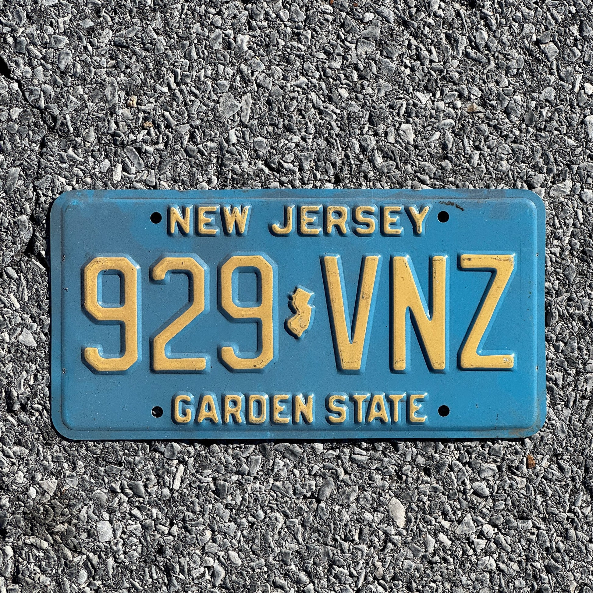 Photo of a 1979 New Jersey License Plate Auto Tag 2 Garage Decor 929 VNZ