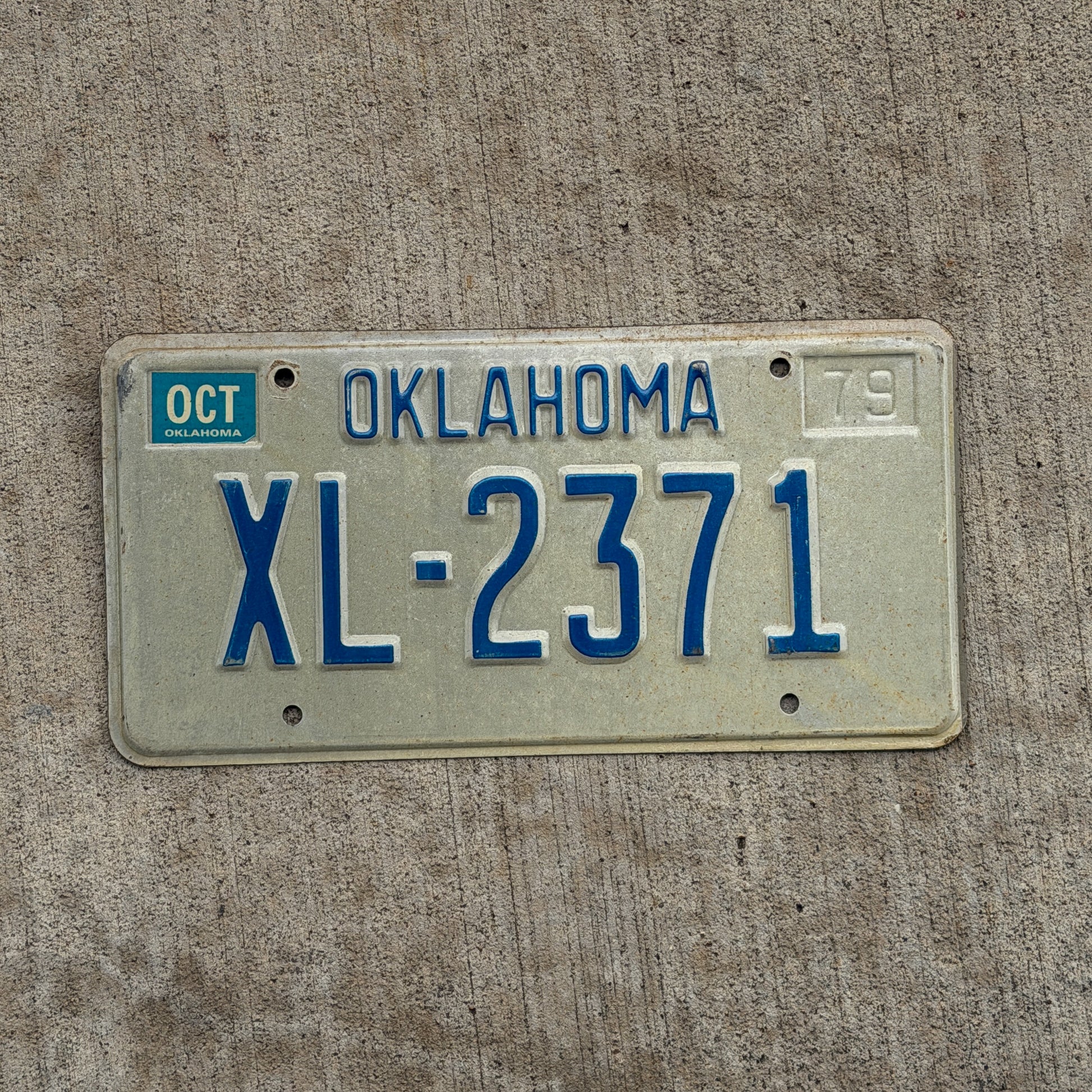 Photo of a 1979 Oklahoma License Plate Auto Tag Garage Decor Vintage XL 2371 with original patina