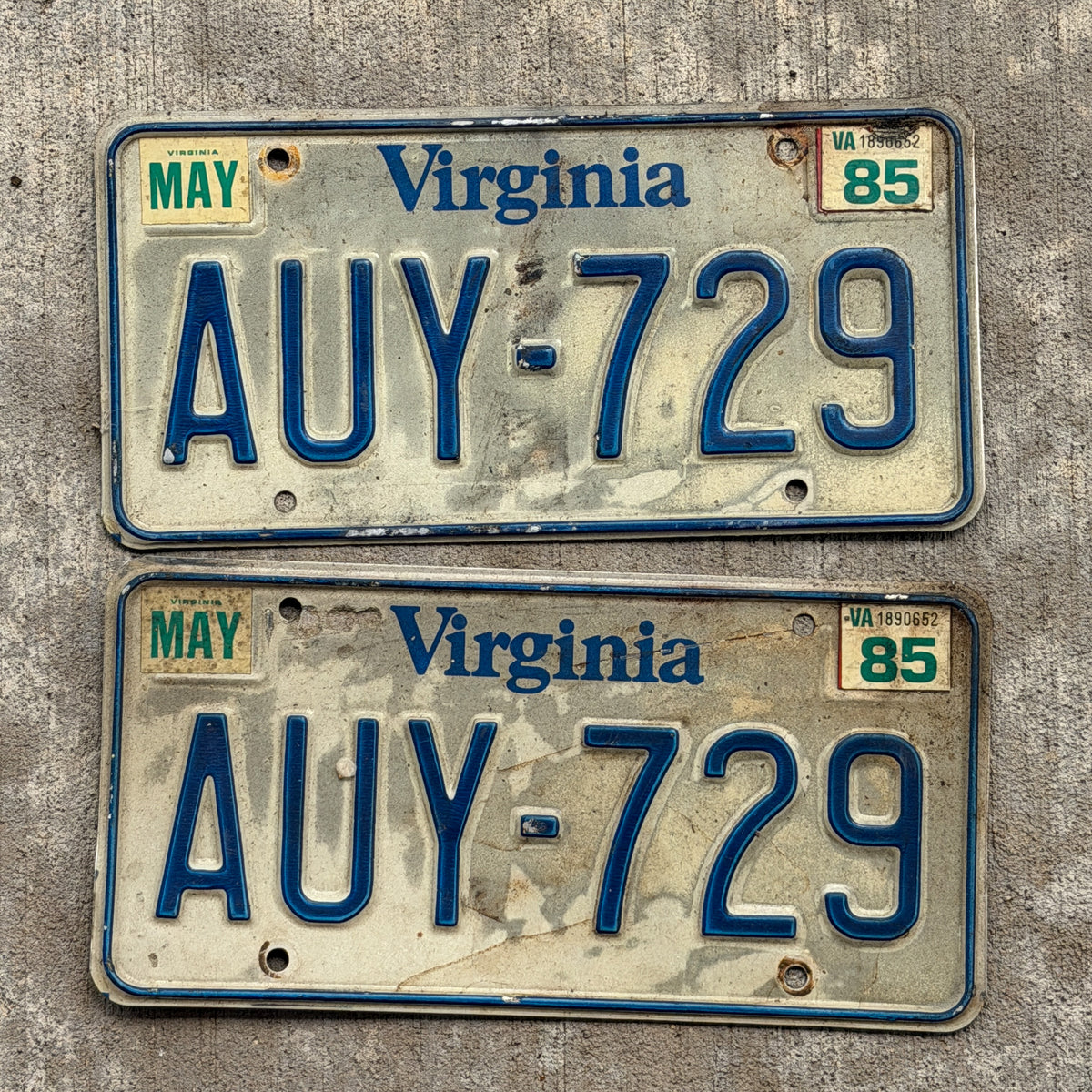 Photo of a 1980 1985 Virginia License Plate Pair Auto Tag Garage Decor Vintage AUY 729 with original patina