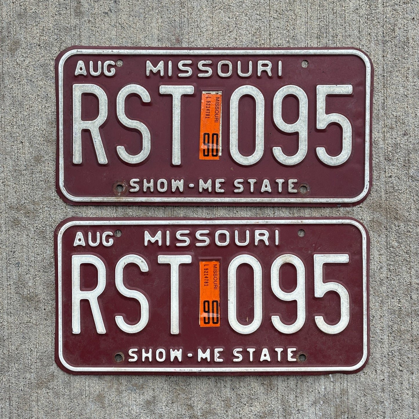 Photo of a 1980 1990 Missouri License Plate Pair Auto Tag Garage Decor Vintage RST 095 with original patina