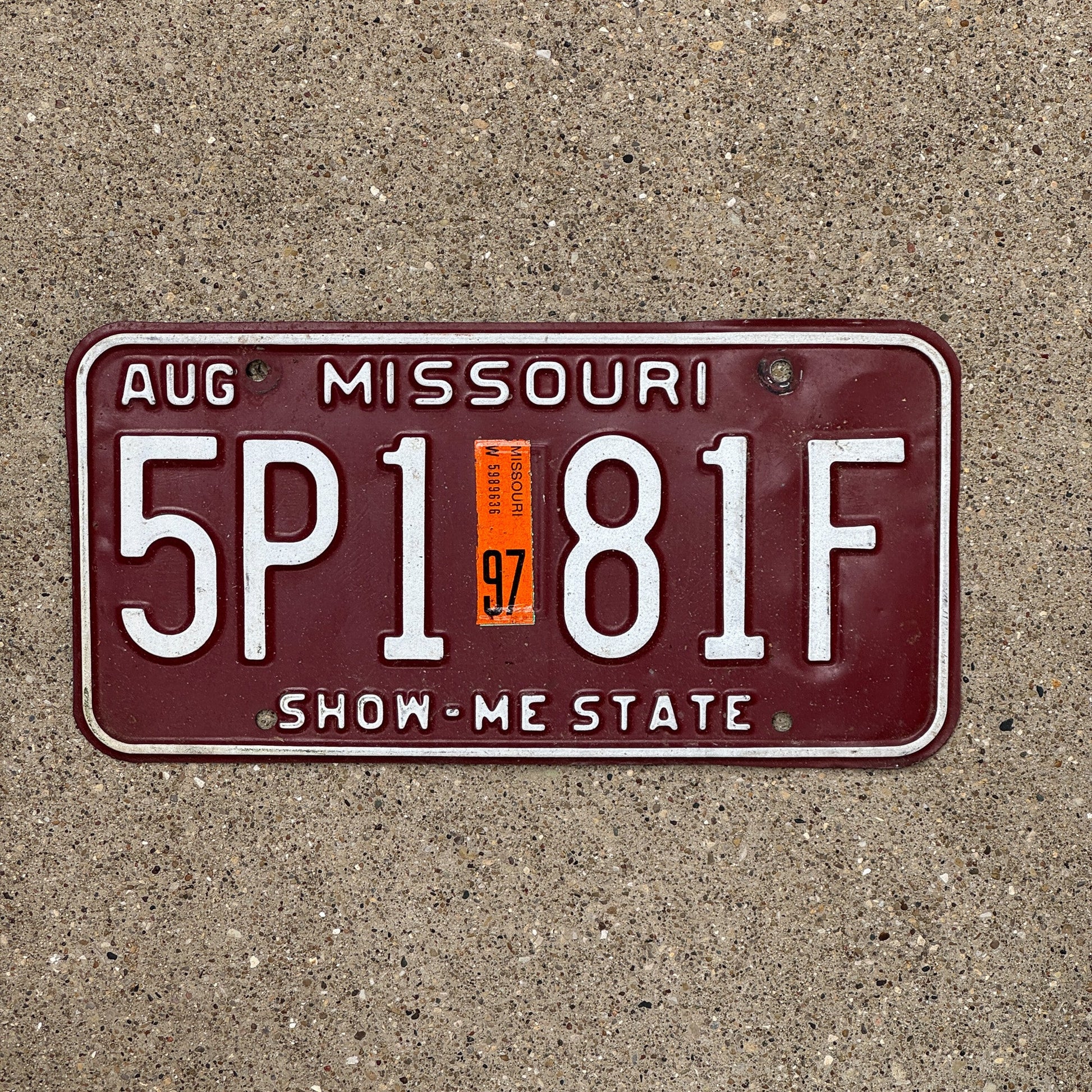Photo of a 1980 1997 Missouri License Plate Auto Tag Garage Decor Vintage 5P1 81F