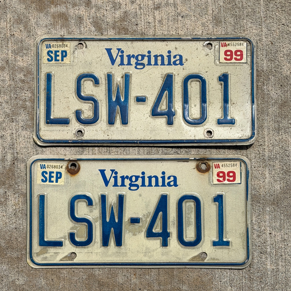 Photo of a 1980 1999 Virginia License Plate Pair Auto Tag Garage Decor Vintage LSW 401 with original patina