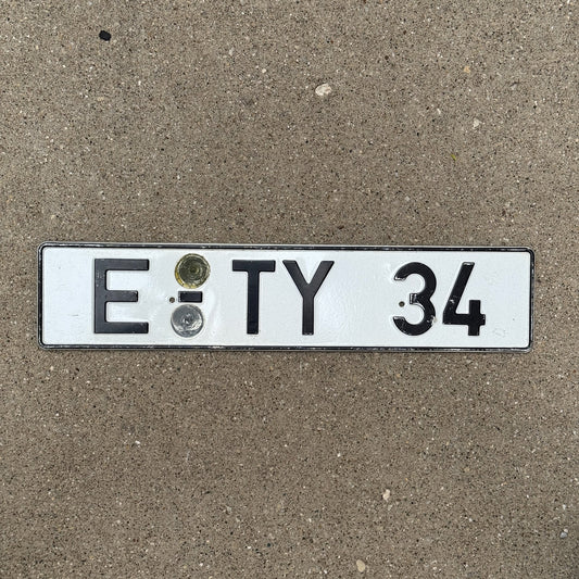 Photo of a 1980 Era Germany License Plate Auto Tag Garage Decor Vintage ETY 34
