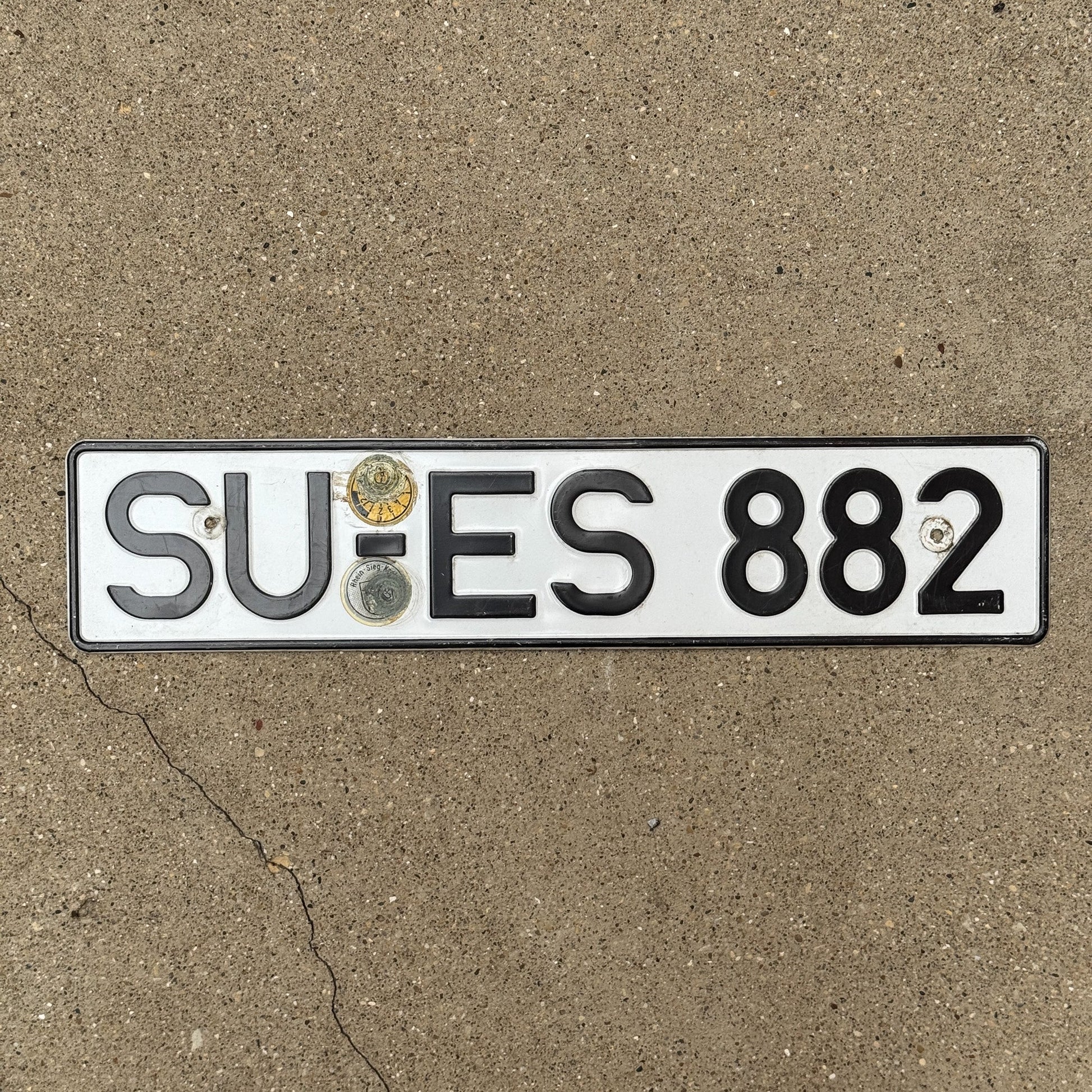 Photo of a 1980 Era Germany License Plate Auto Tag Garage Decor Vintage Lawyer Gift SUES 882