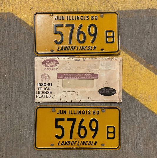 Photo of a 1980 Illinois Truck License Plate Pair Auto Tag Garage Decor Vintage 5769 B with original patina