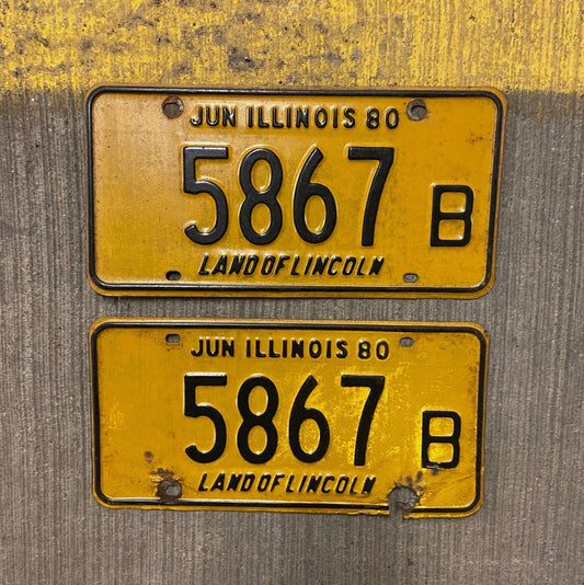 Photo of a 1980 Illinois Truck License Plate Pair Auto Tag Garage Decor Vintage 5867 B with original patina