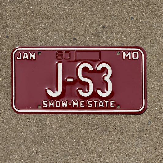 Photo of a 1980 Missouri Vanity License Plate Auto Tag Garage Decor Vintage J S3