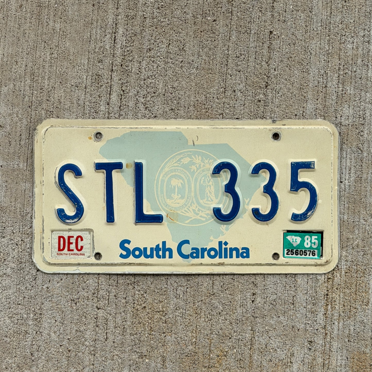 Photo of a 1981 1985 South Carolina License Plate Auto Tag Garage Decor Vintage STL 335 with original patina