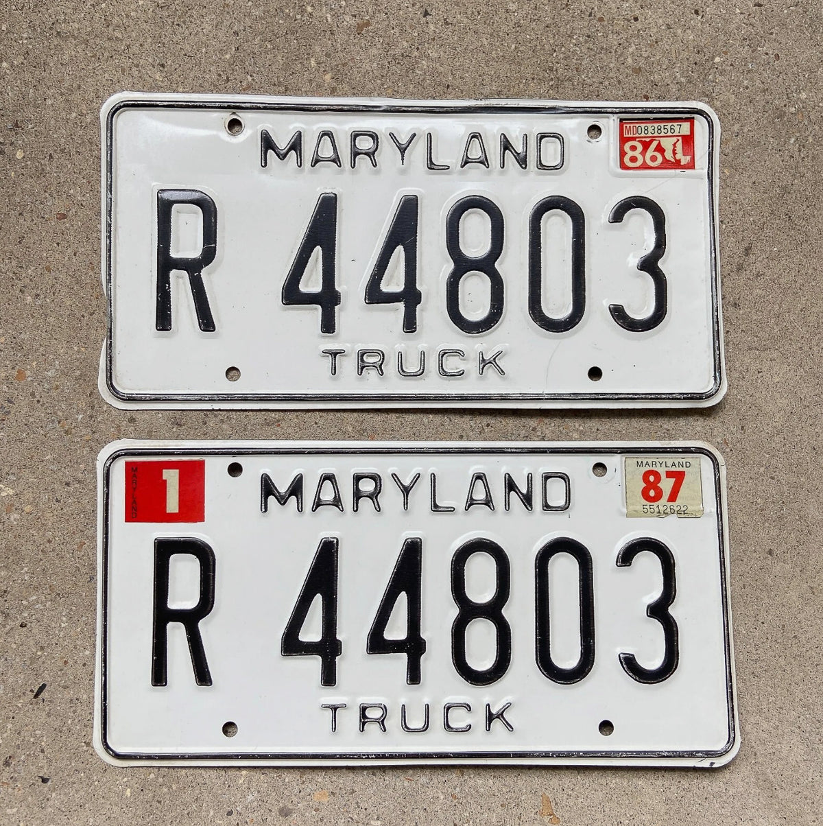 1981 1987 Maryland Truck License Plate Pair Vintage Auto Tag R 44803