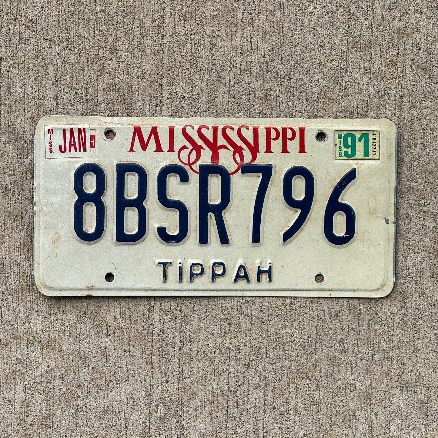 Photo of a 1982 1991 Mississippi License Plate Auto Tag Garage Decor Vintage Tippah 8 BSR 796