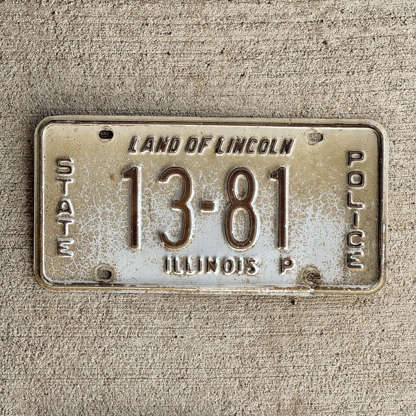 Photo of a 1982 Illinois State Police License Plate Auto Tag Garage Decor Vintage Patrol Cop Trooper 13-81