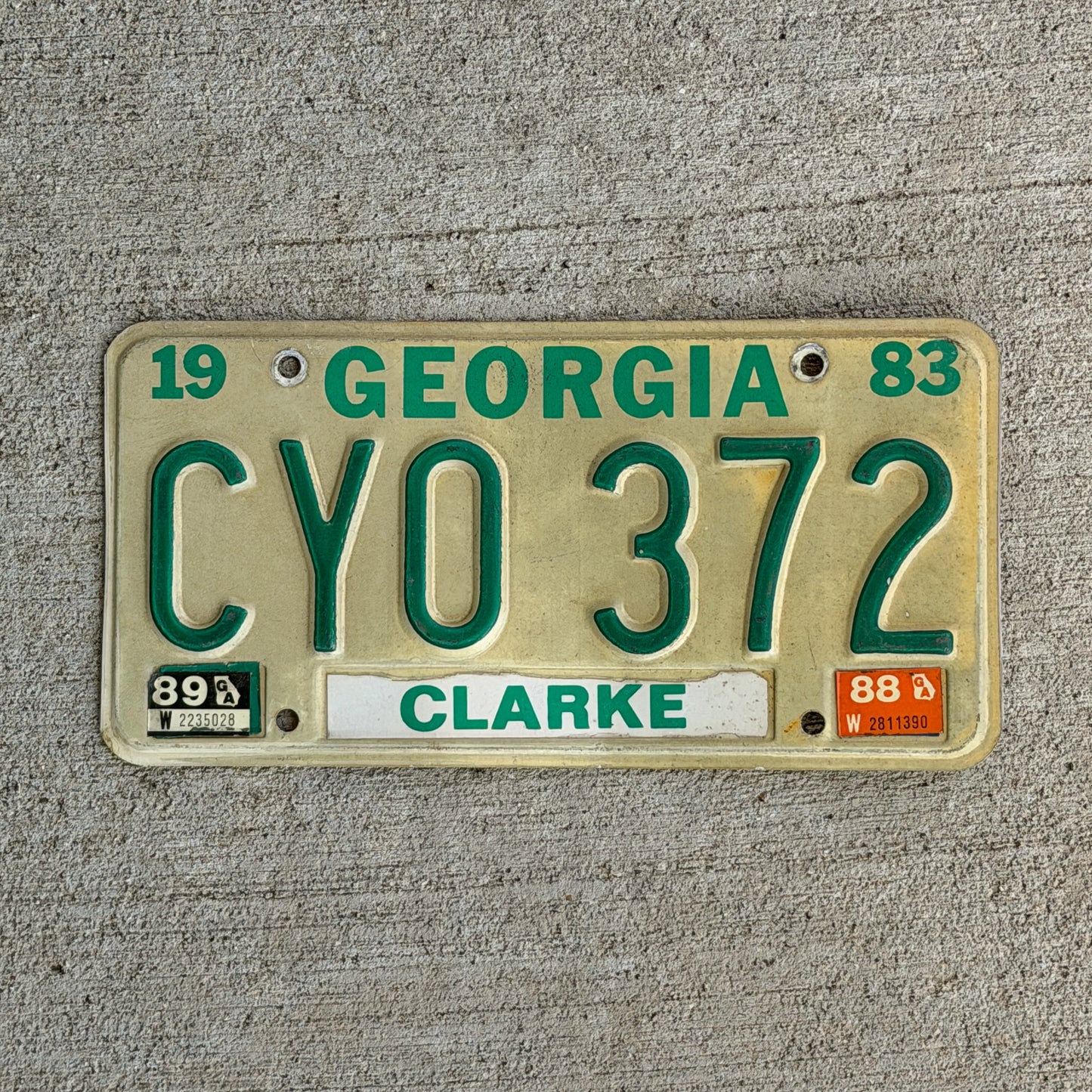 Photo of a 1983 1989 Georgia License Plate Auto Tag Garage Decor Vintage CYO 372 with original patina
