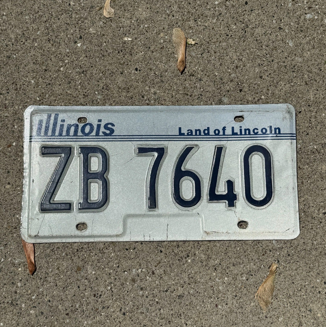 Photo of a 1983 Illinois License Plate Auto Tag Garage Decor Vintage ZB 7604