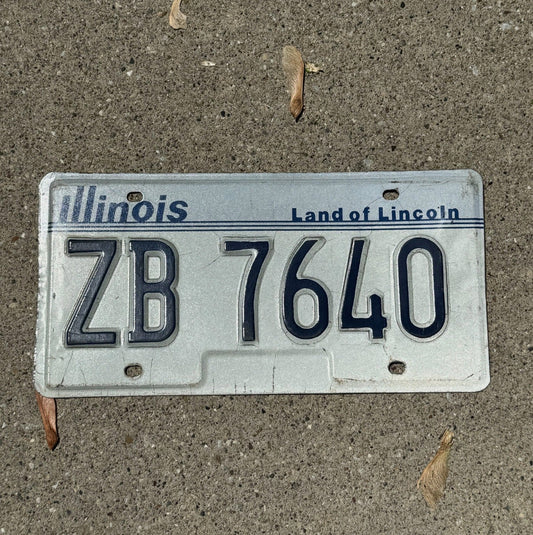 Photo of a 1983 Illinois License Plate Auto Tag Garage Decor Vintage ZB 7604