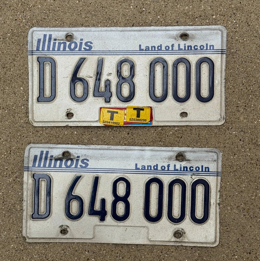Photo of a 1983 Illinois License Plate Pair Auto Tag Garage Decor Vintage Repeat Repeating D 648 000