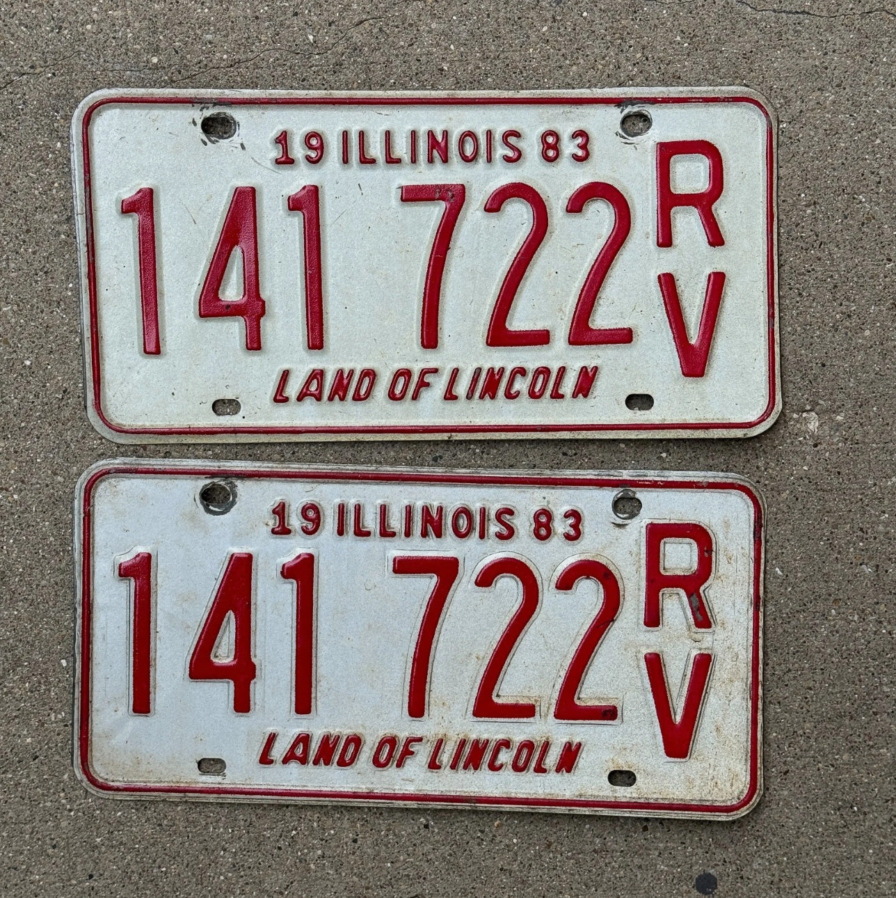 Photo of a 1983 Illinois RV License Plate Pair Auto Tag Garage Decor Vintage 141 722