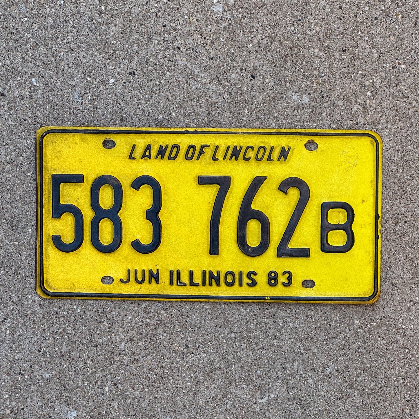 Photo of a 1983 Illinois Truck License Plate Auto Tag Garage Decor Vintage 583762 B with original patina