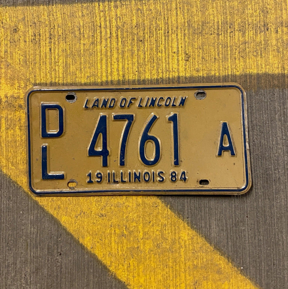 Photo of a 1984 Illinois Dealer License Plate Auto Tag 1 Garage Decor 4761 A