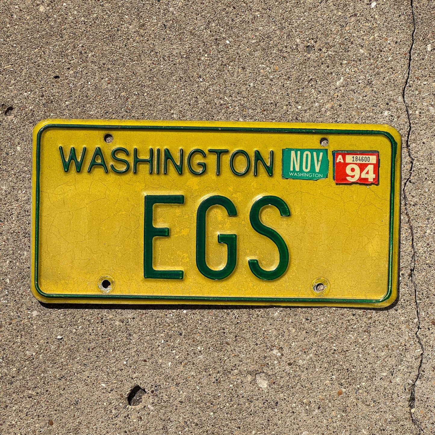 Photo of a 1984 Washington VANITY License Plate Auto Tag Garage Decor Vintage EGS