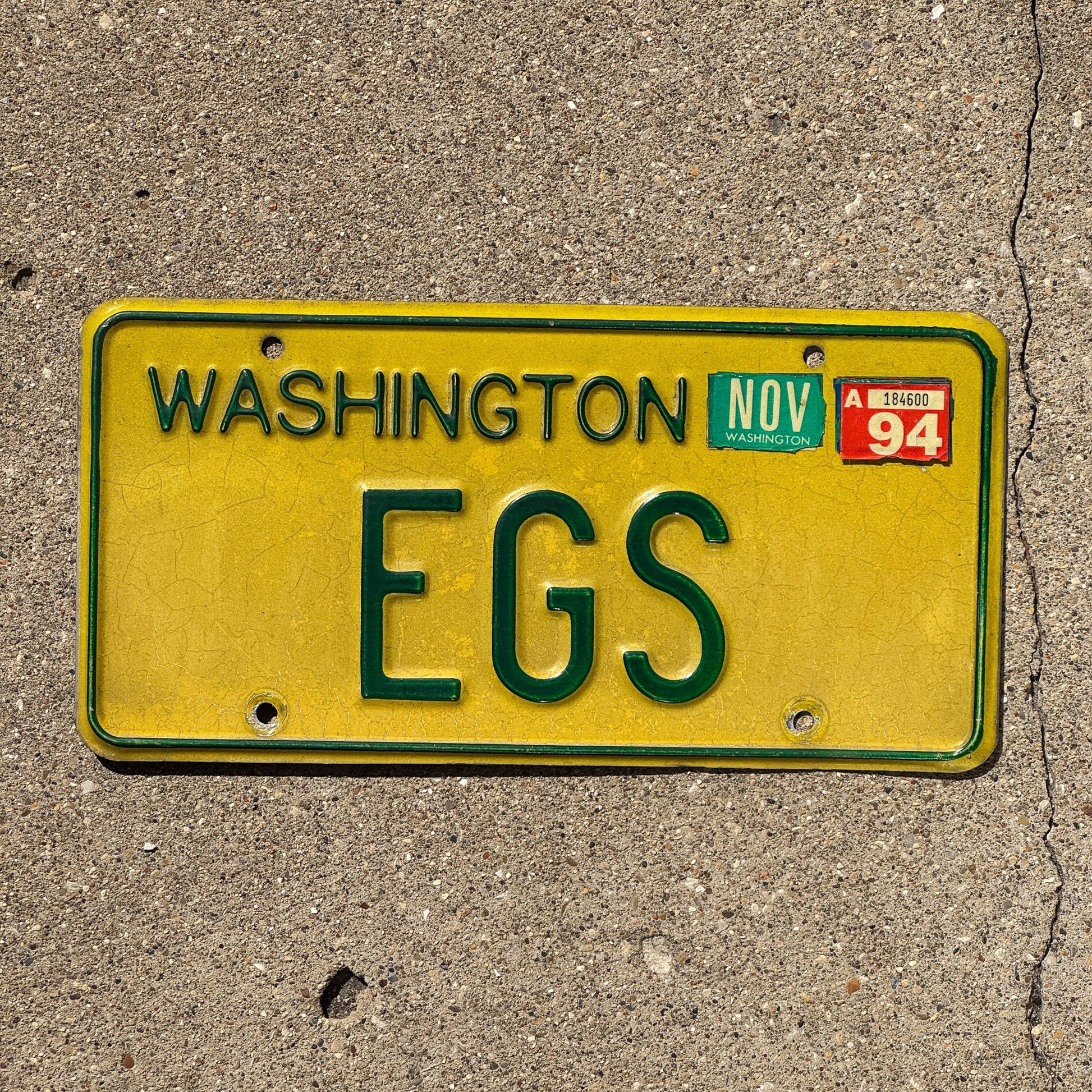 Photo of a 1984 Washington VANITY License Plate Auto Tag Garage Decor Vintage EGS