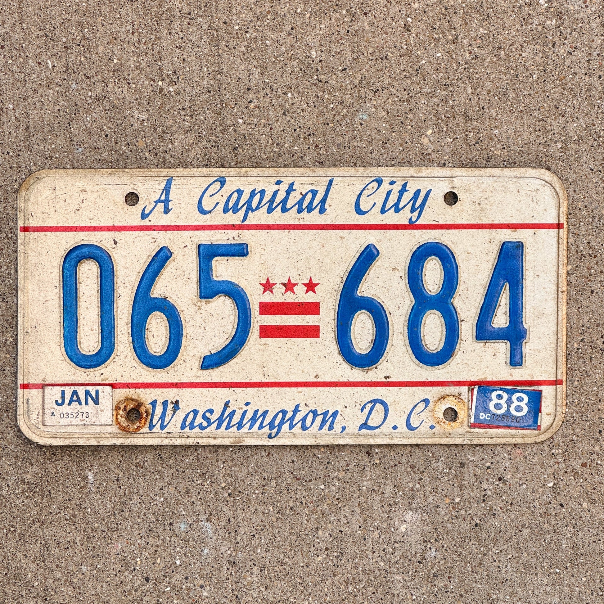 Photo of a 1985 1988 Washington DC License Plate Auto Tag 1 Garage Decor A Capital City 065 684 with original patina