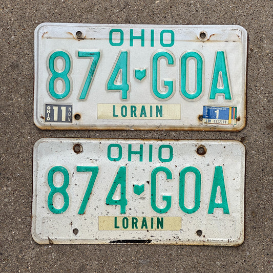 Photo of a 1985 1991 Ohio License Plate Pair Auto Tag Garage Decor Vintage 874 GOA with original patina