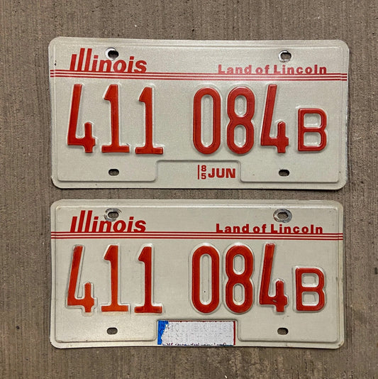Photo of a 1985 Illinois Truck License Plate Pair Auto Tag Garage Decor Vintage 411084 B with original patina