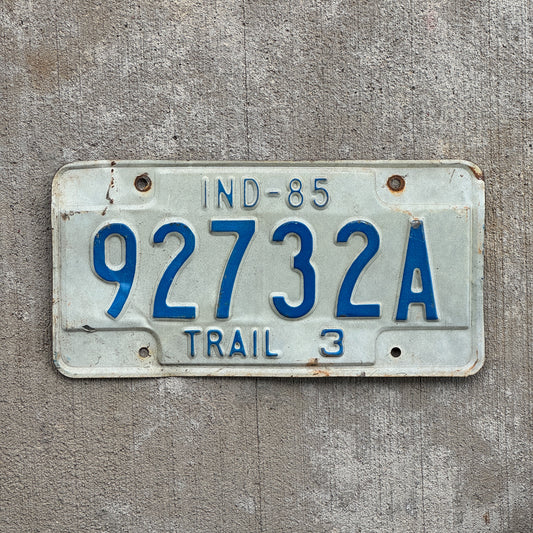 Photo of a 1985 Indiana Trailer License Plate Auto Tag Garage Decor Vintage 92732 A with original patina