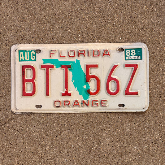 Photo of a 1986 1988 Florida License Plate Auto Tag Garage Decor Vintage BTI 567