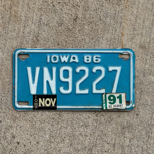 Photo of a 1986 1991 Iowa Motorcycle License Plate Auto Tag Garage Decor Vintage VN 9227